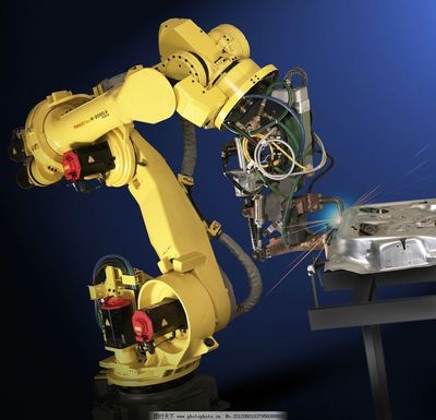 中国机器人产业崛起 最赚钱的十大公司盘点与技术发展趋势